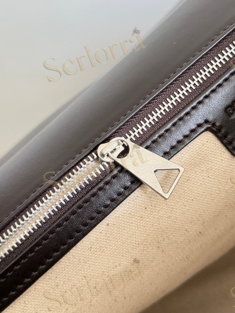 BOTTEGA VENETA INTRECCIATO PORTFOLIO BAG