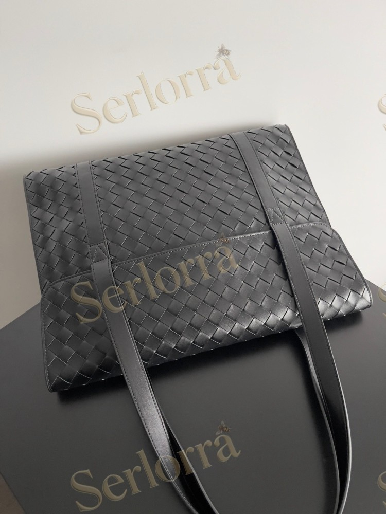 BOTTEGA VENETA INTRECCIATO PORTFOLIO BAG