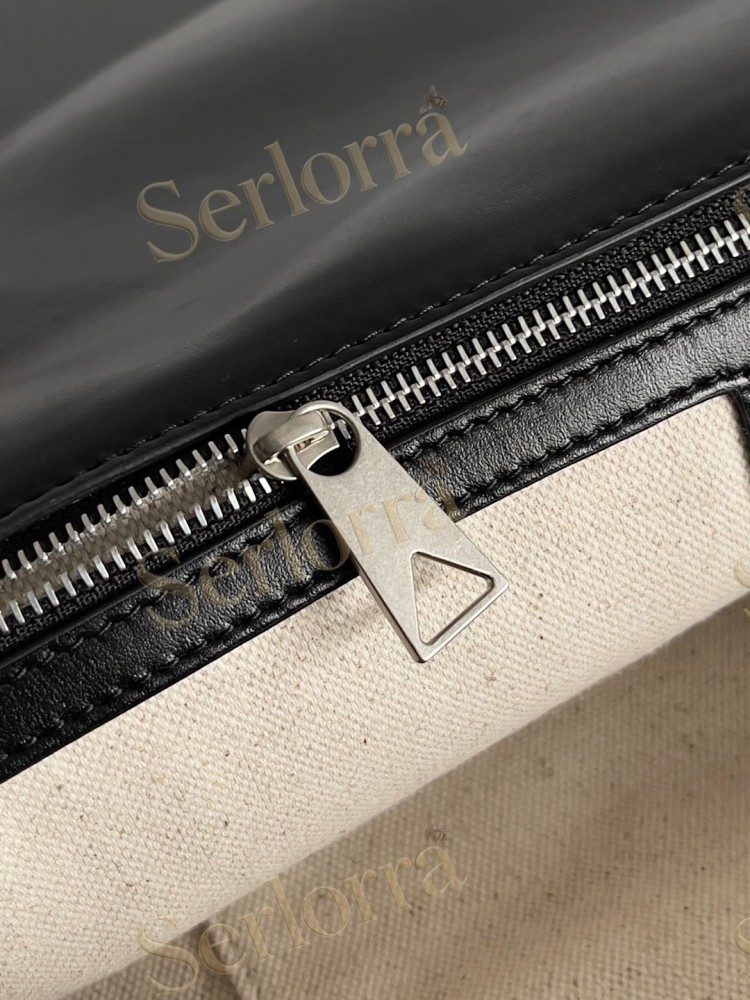 BOTTEGA VENETA INTRECCIATO PORTFOLIO BAG