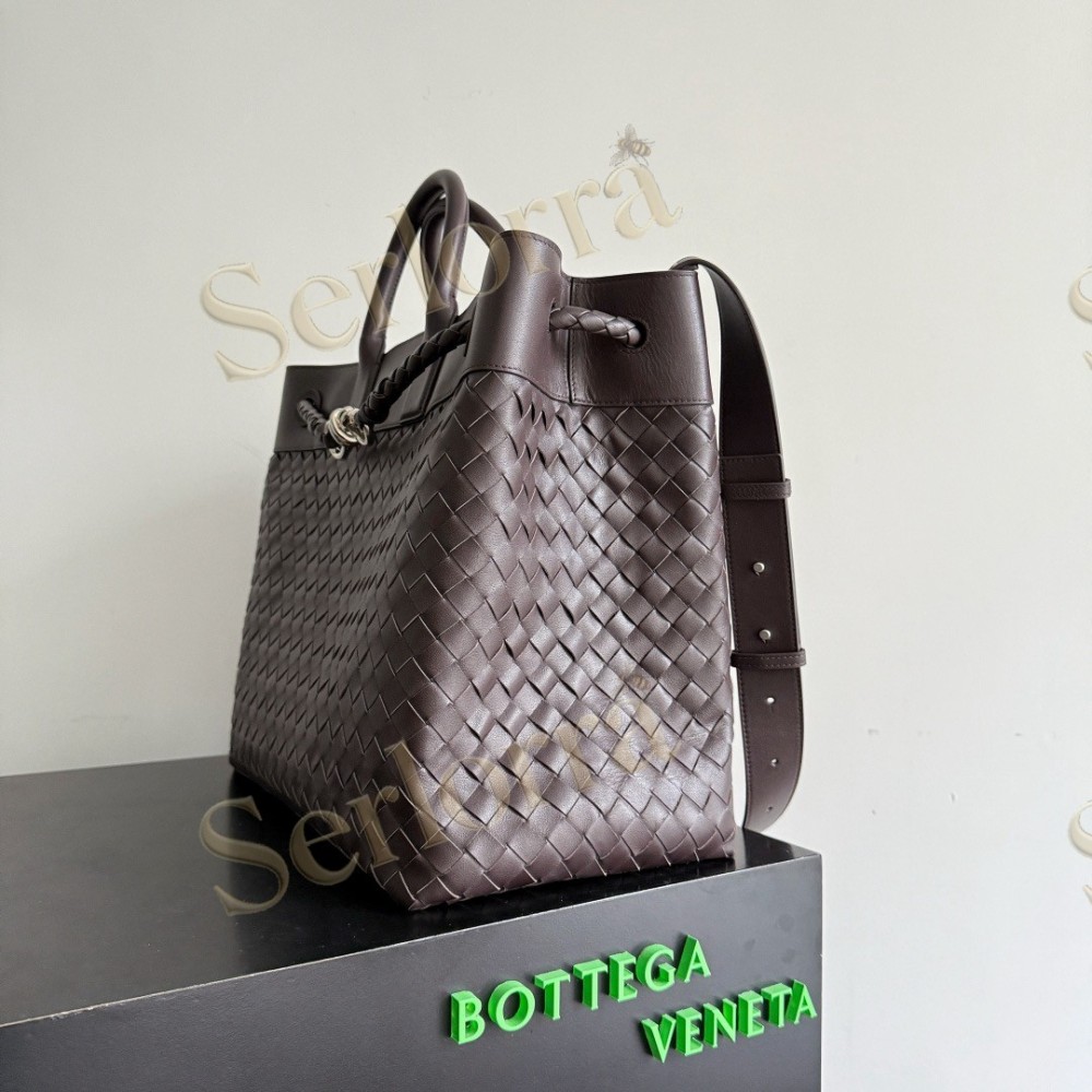 BOTTEGA VENETA ANDIAMO VOYAGER