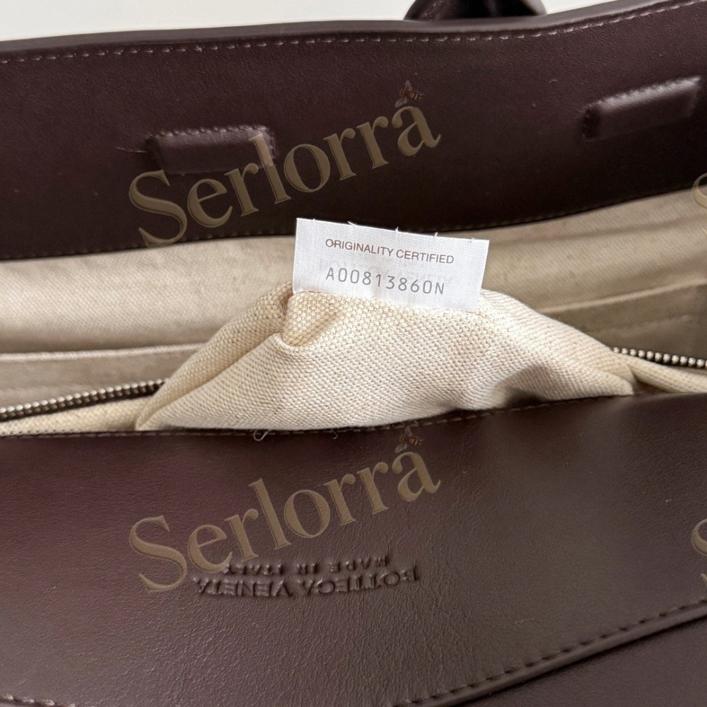 BOTTEGA VENETA ANDIAMO VOYAGER