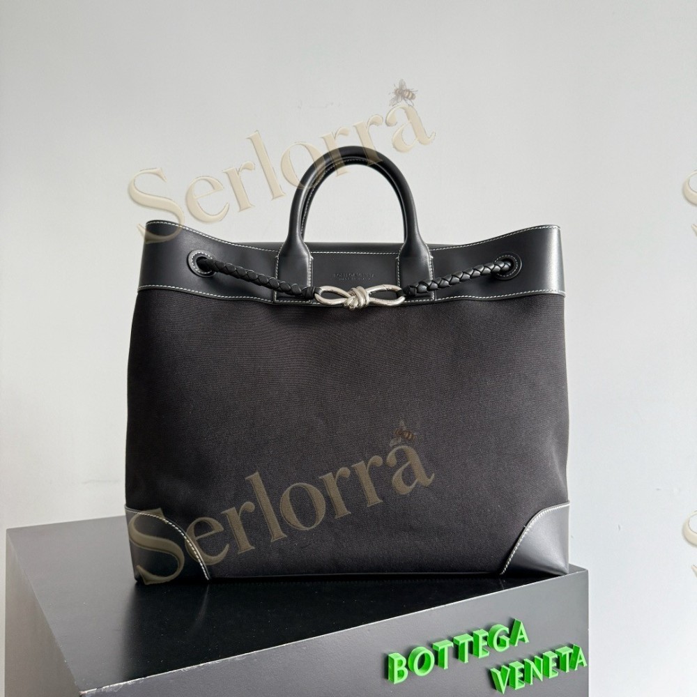 BOTTEGA VENETA ANDIAMO VOYAGER