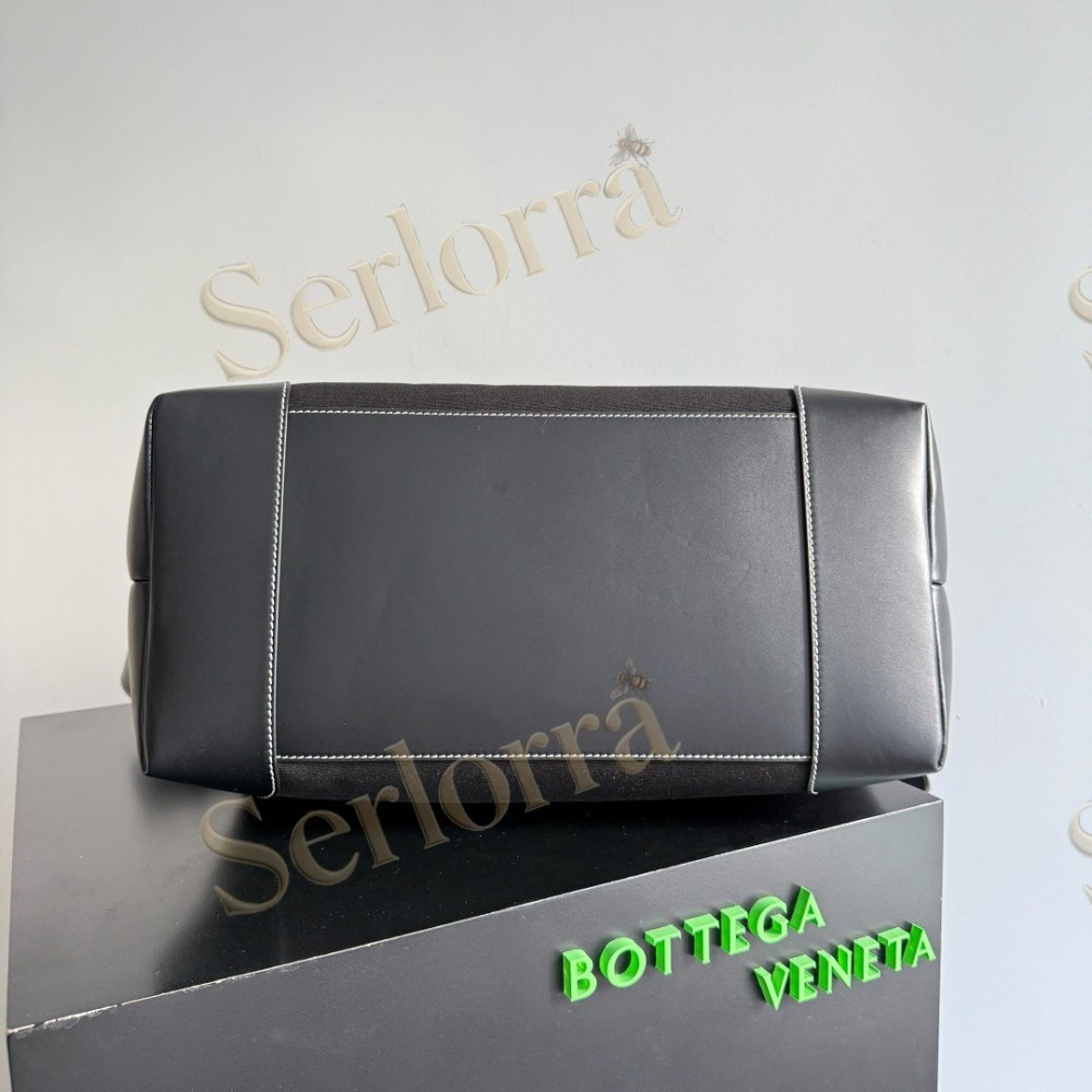 BOTTEGA VENETA ANDIAMO VOYAGER