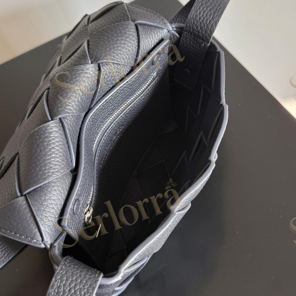 BOTTEGA VENETA DIAGO