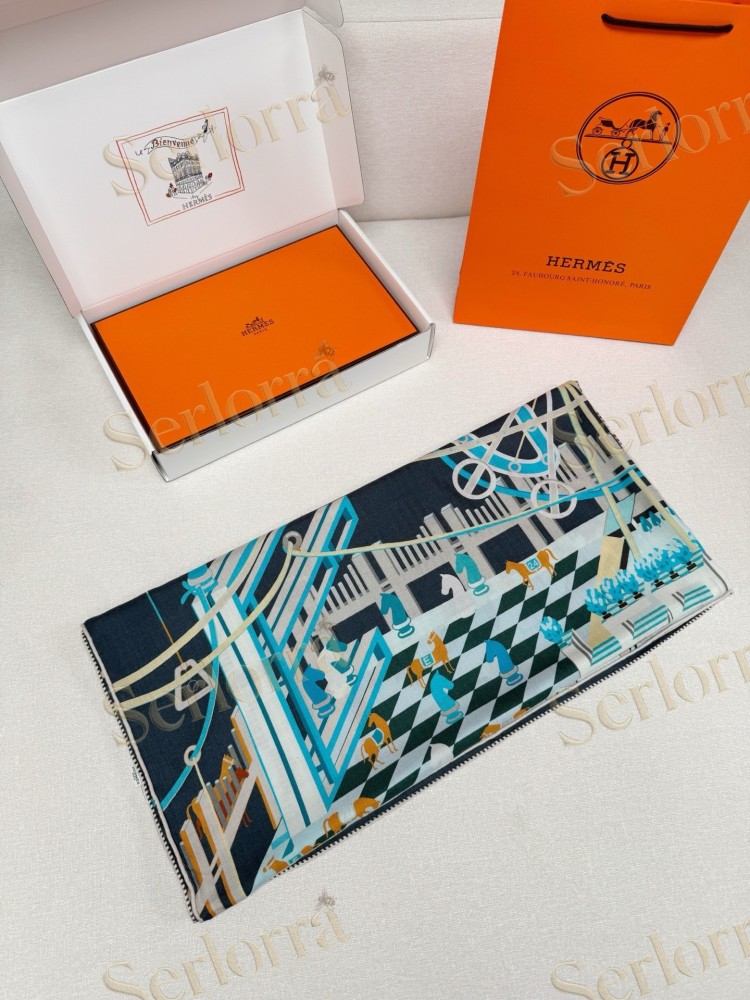 HERMÈS RUNNING CLUB VELVET SHAWL