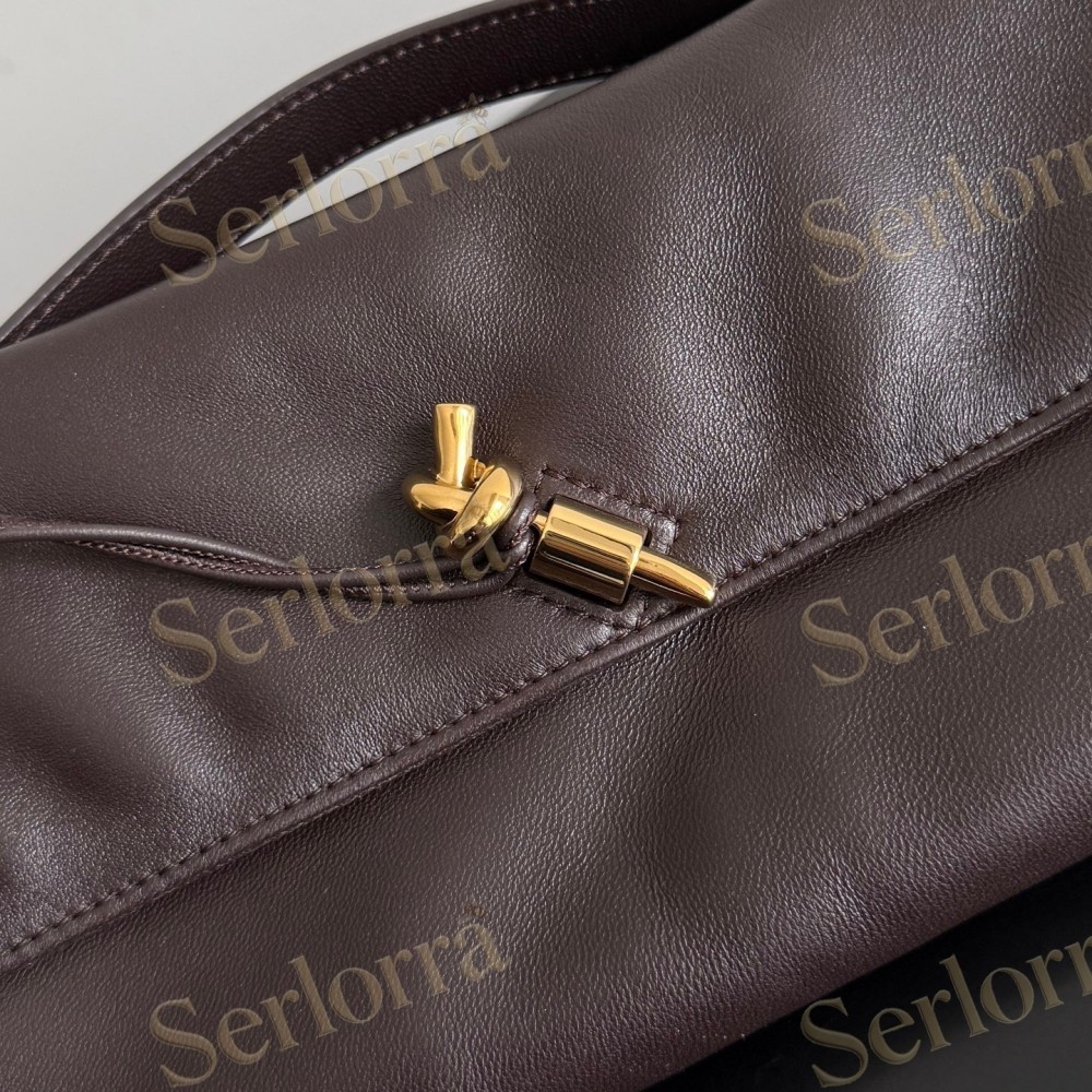BOTTEGA VENETA ANDIAMO CLUTCH