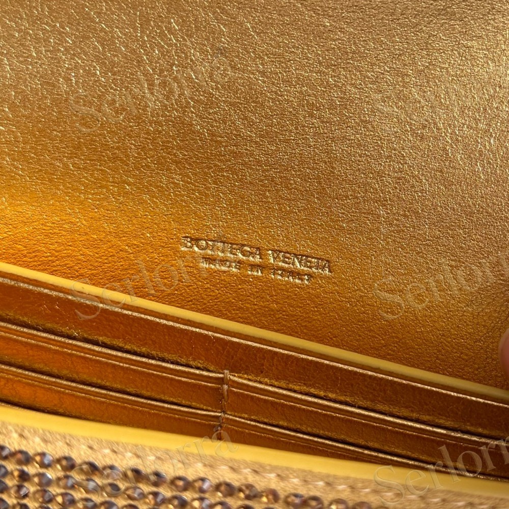 BOTTEGA VENETA LEATHER CRYSTAL-EMBELLISHED ANDIAMO CLUTCH BAG