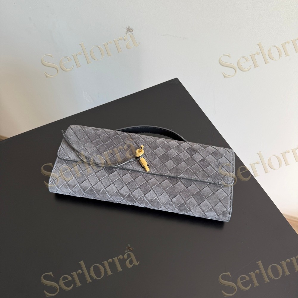 BOTTEGA VENETA ANDIAMO CLUTCH