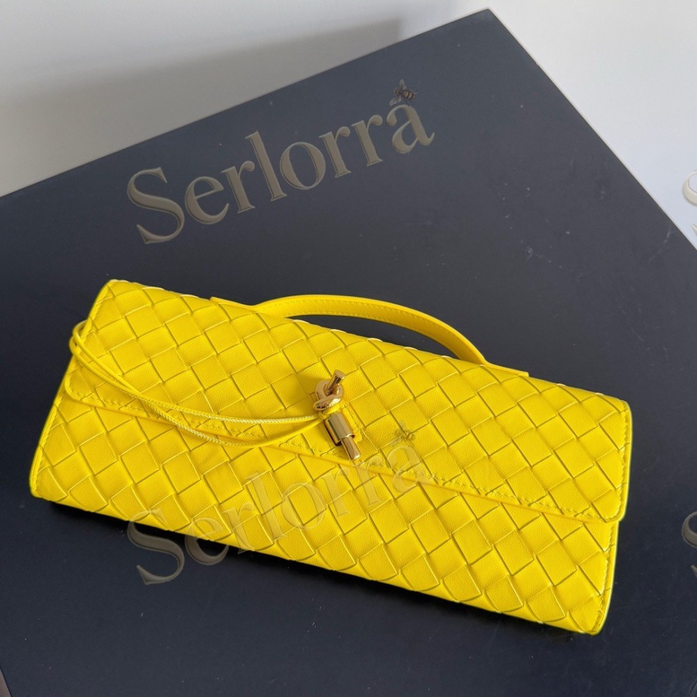 BOTTEGA VENETA ANDIAMO CLUTCH