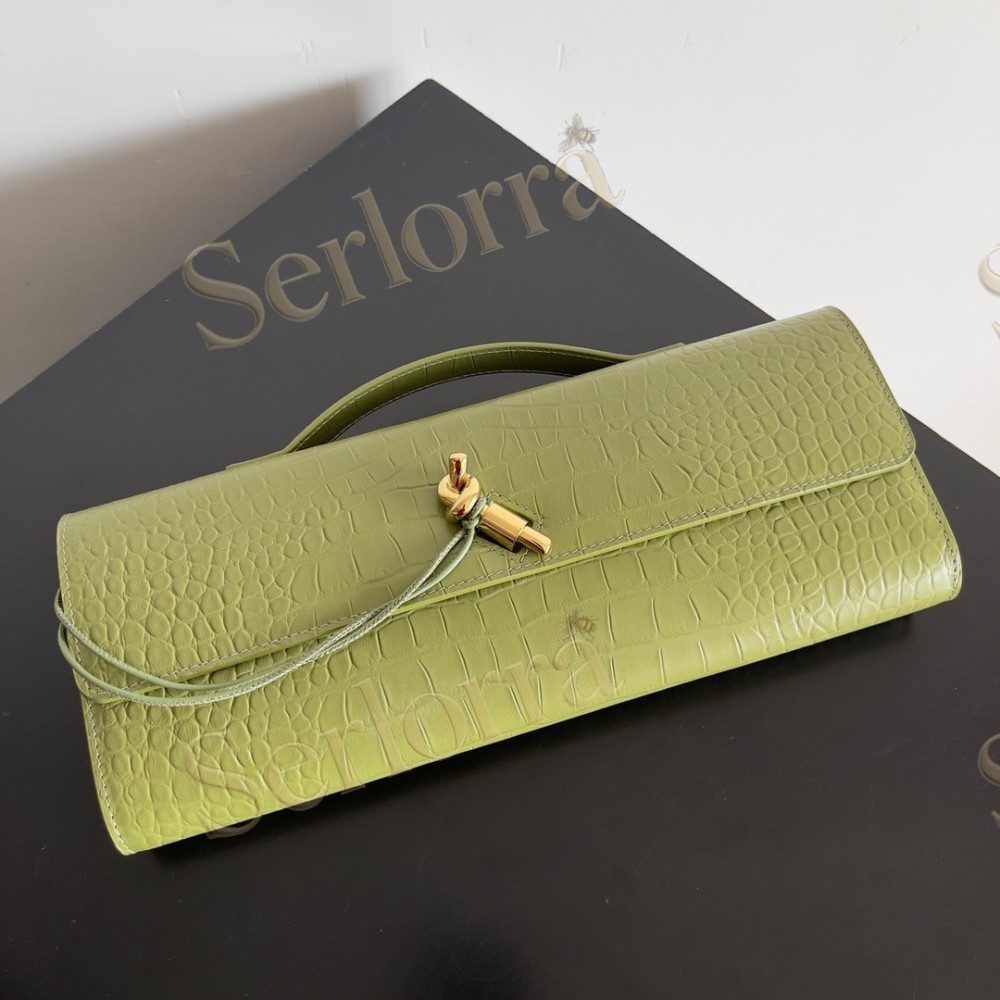 BOTTEGA VENETA ANDIAMO CLUTCH