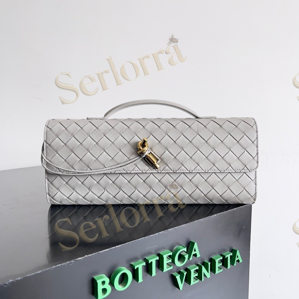 BOTTEGA VENETA ANDIAMO CLUTCH