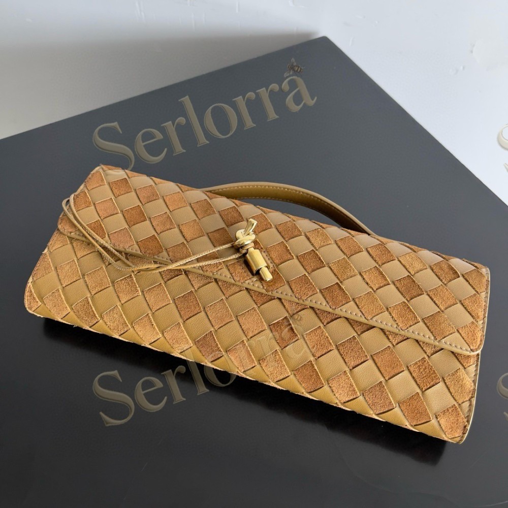 BOTTEGA VENETA ANDIAMO CLUTCH