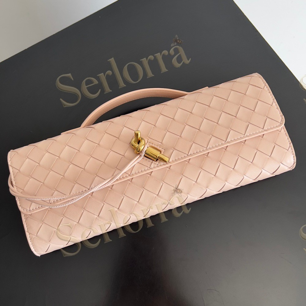 BOTTEGA VENETA ANDIAMO CLUTCH