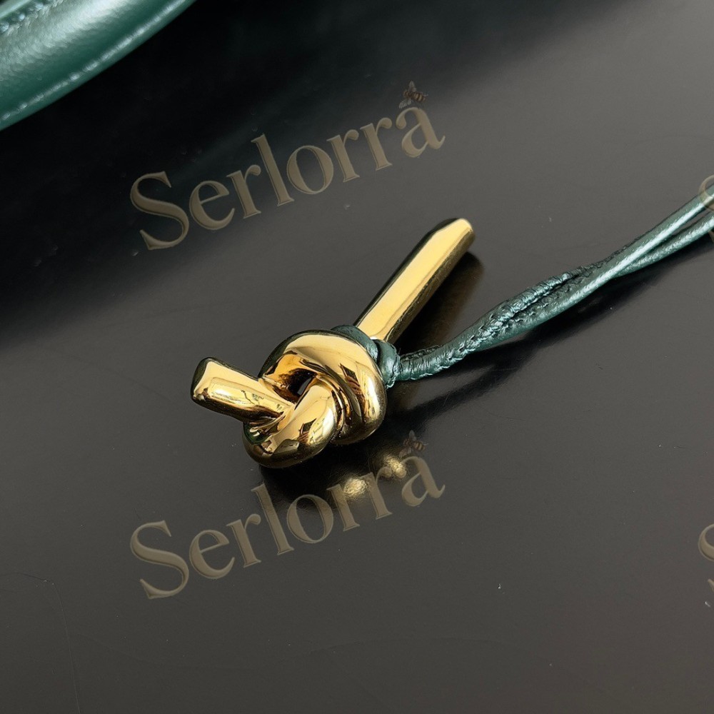 BOTTEGA VENETA ANDIAMO CLUTCH