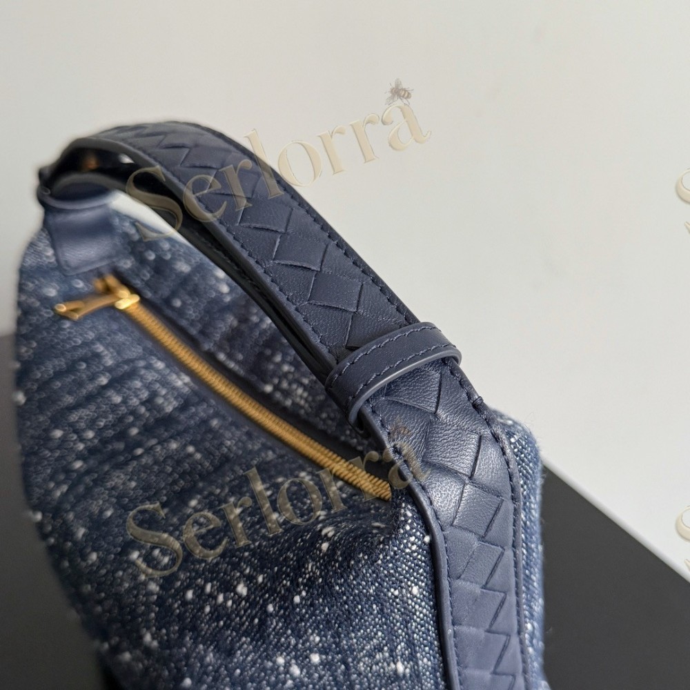 BOTTEGA VENETA WALLACE