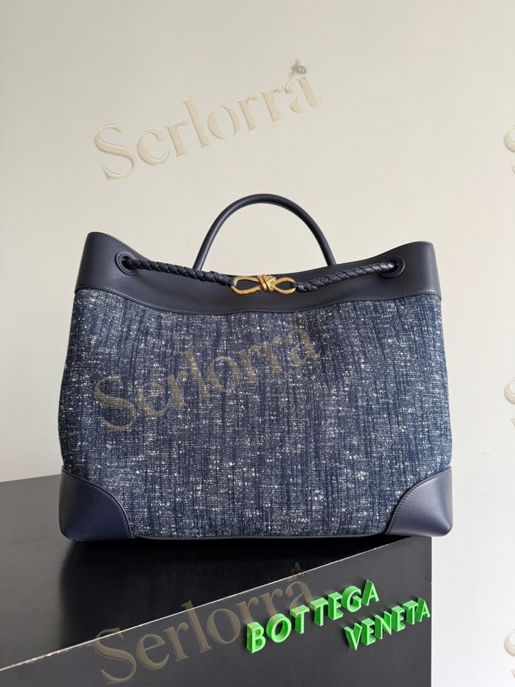 BOTTEGA VENETA LARGE ANDIAMO