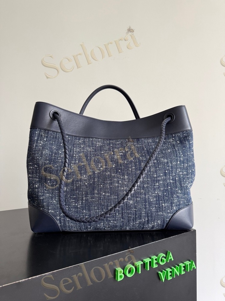 BOTTEGA VENETA LARGE ANDIAMO