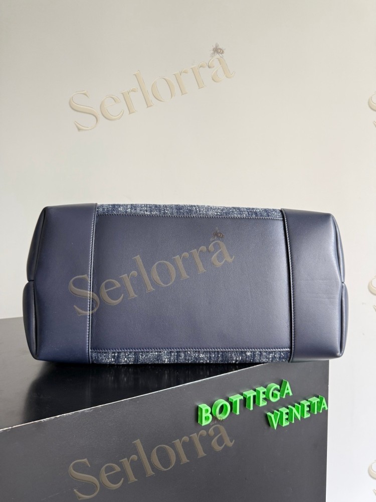 BOTTEGA VENETA LARGE ANDIAMO