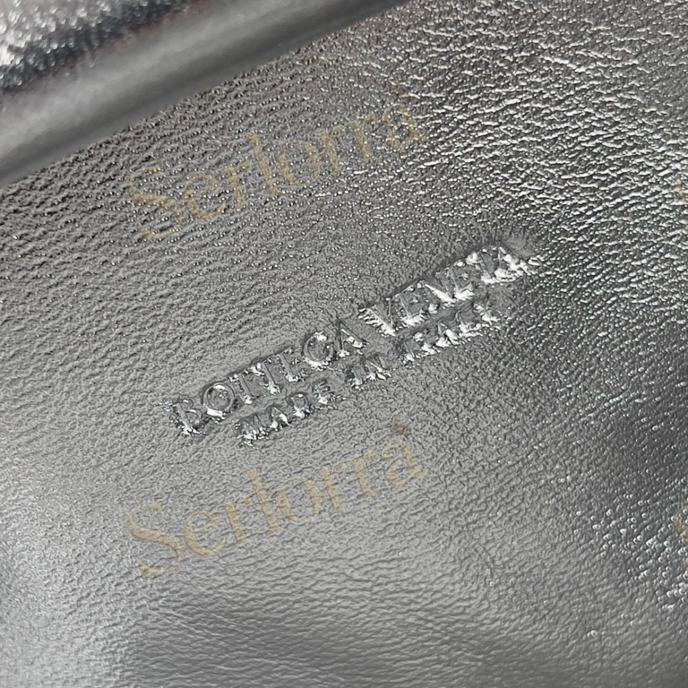 BOTTEGA VENETA MINI POUCH