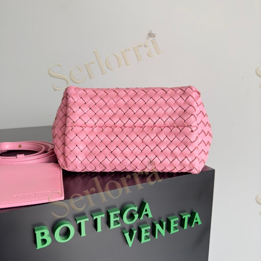 BOTTEGA VENETA MINI CABAT