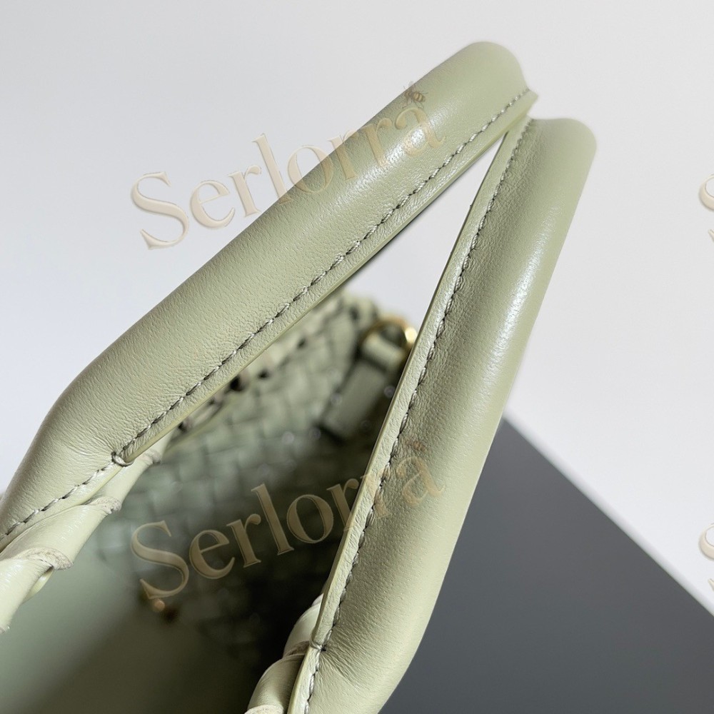 BOTTEGA VENETA MINI CABAT