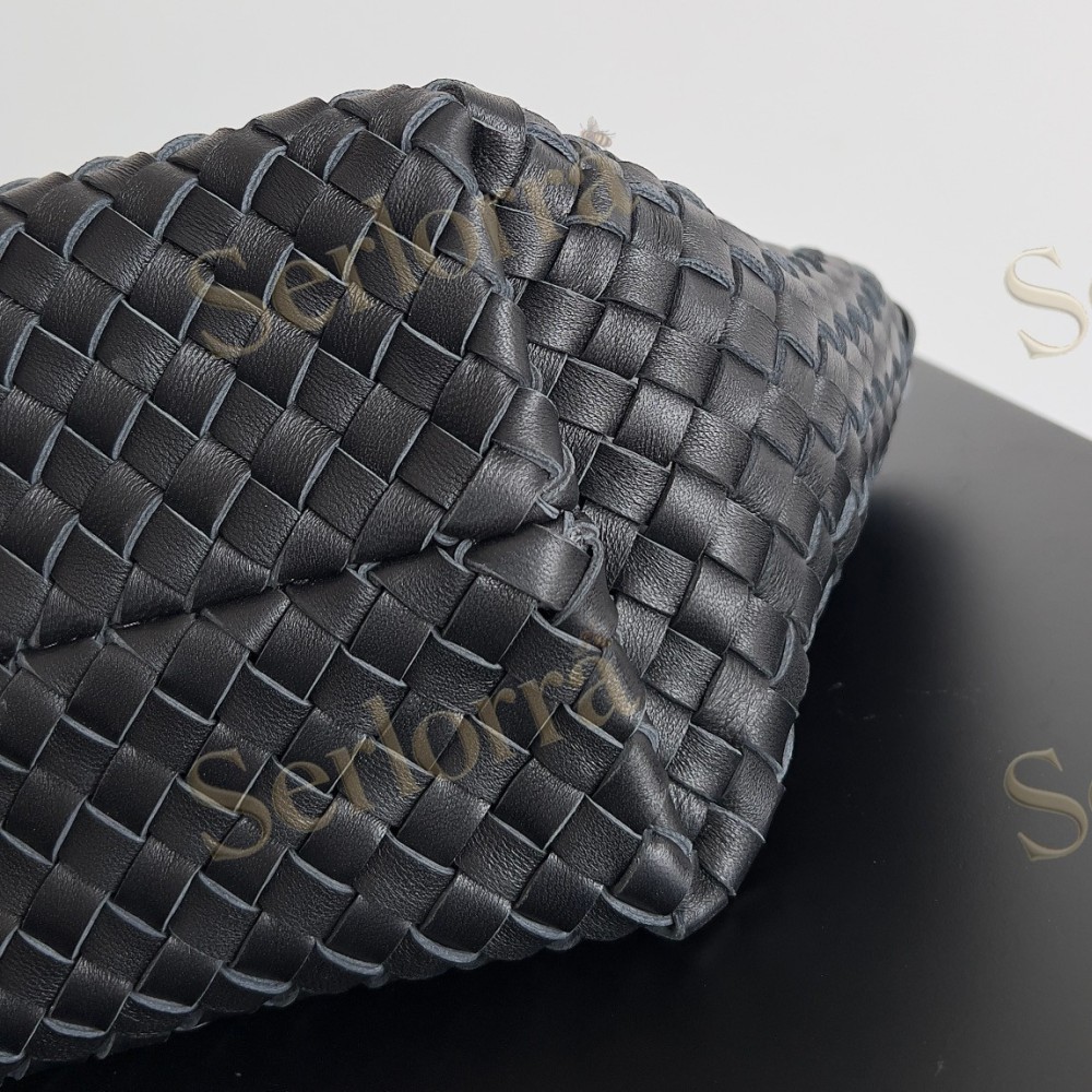 BOTTEGA VENETA MINI CABAT