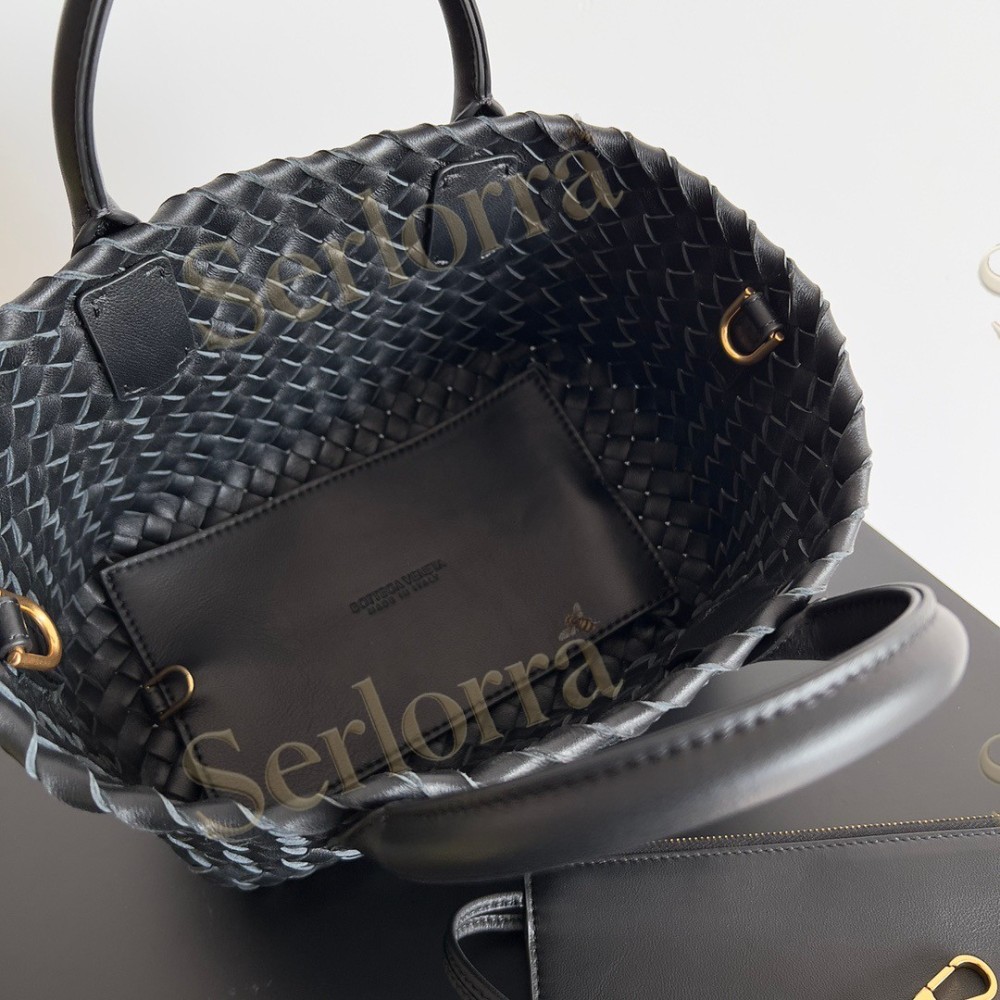BOTTEGA VENETA MINI CABAT