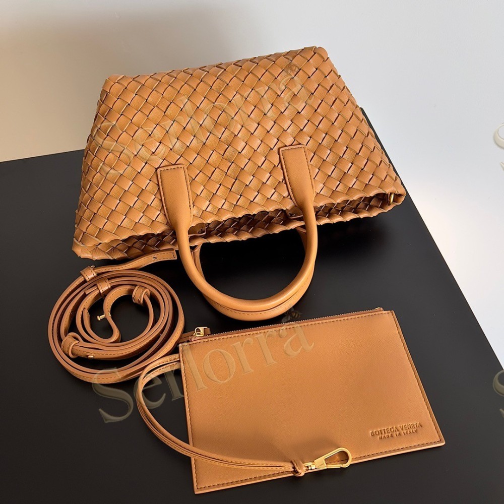 BOTTEGA VENETA MINI CABAT