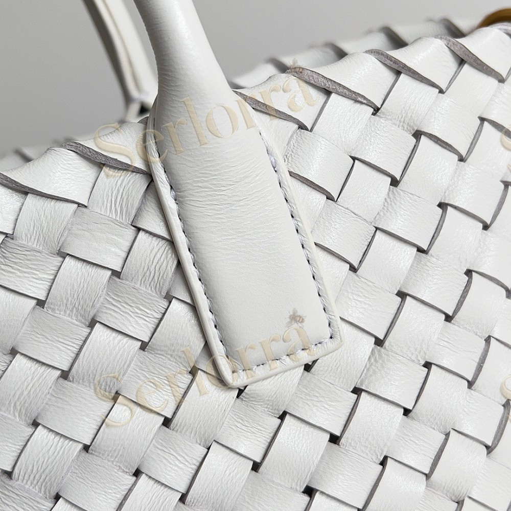 BOTTEGA VENETA MINI CABAT
