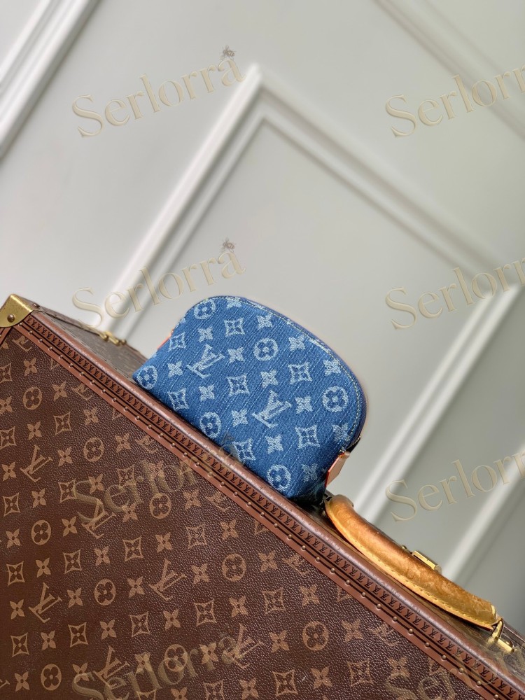 LOUIS VUITTON COSMETIC POUCH PM