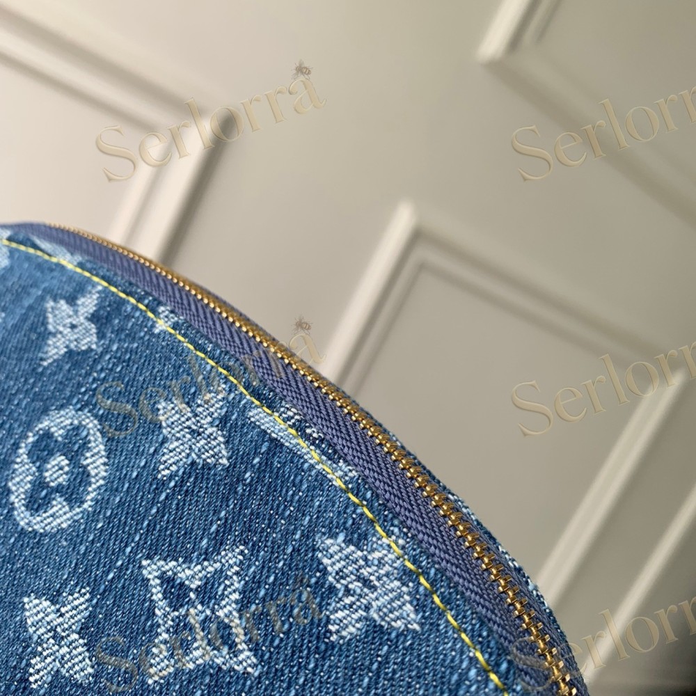 LOUIS VUITTON COSMETIC POUCH PM