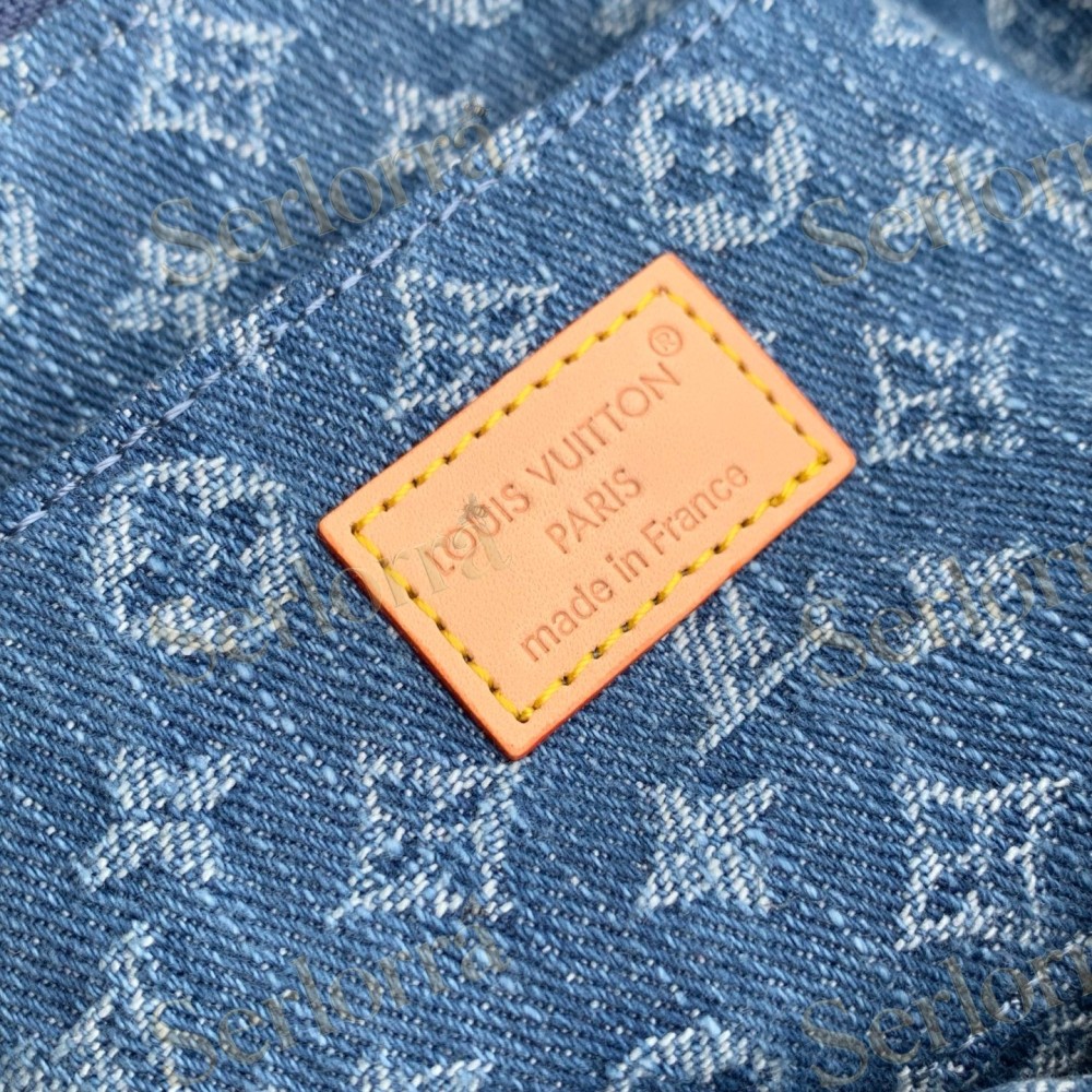 LOUIS VUITTON COSMETIC POUCH PM