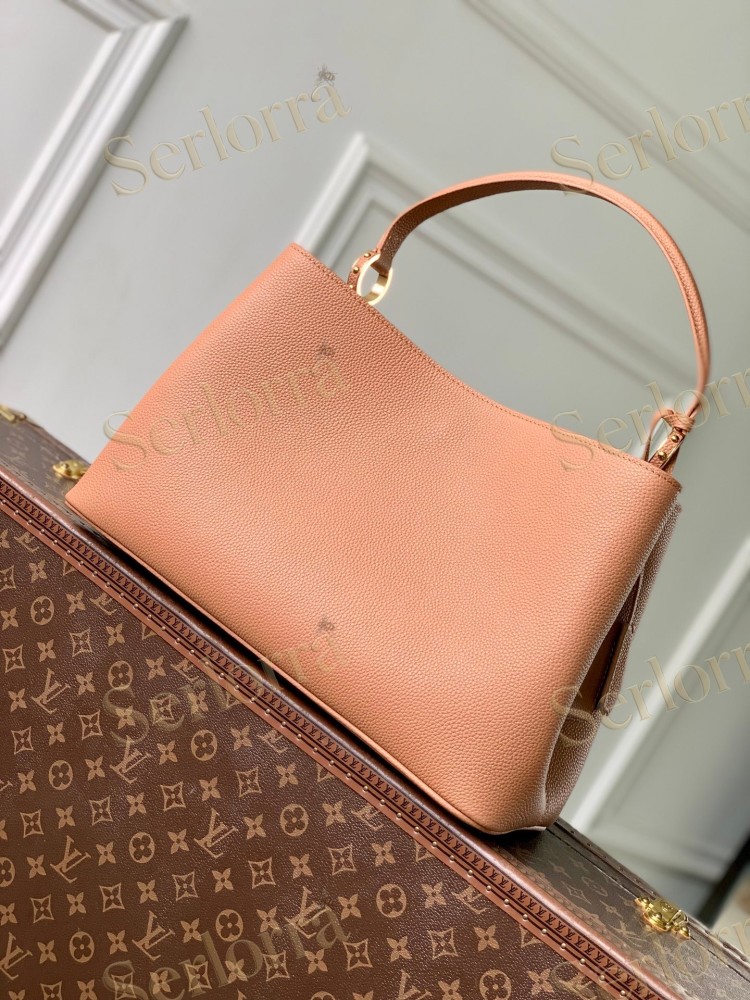 LOUIS VUITTON CAPUCINES GM
