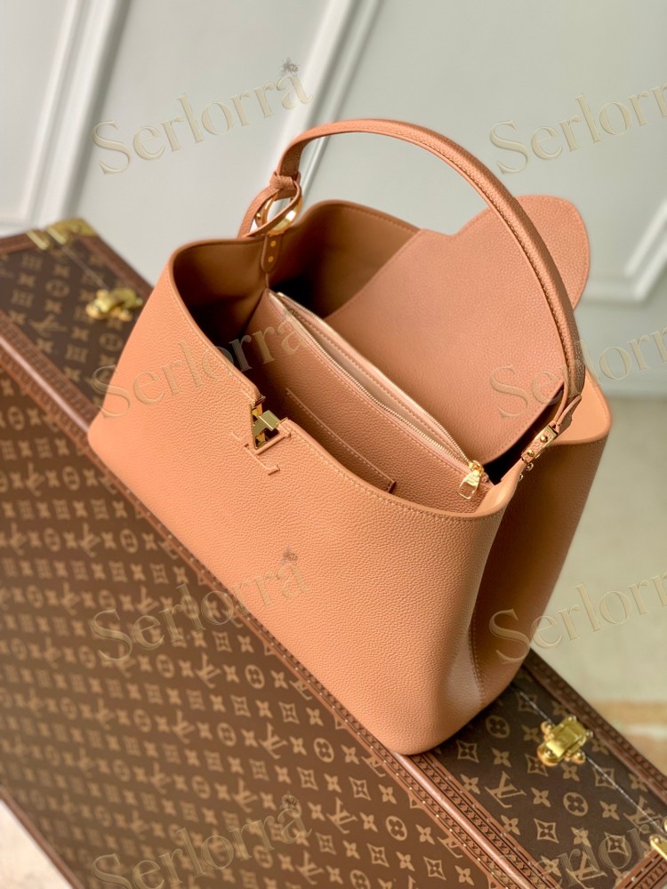 LOUIS VUITTON CAPUCINES GM