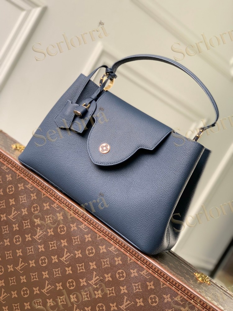 LOUIS VUITTON CAPUCINES GM