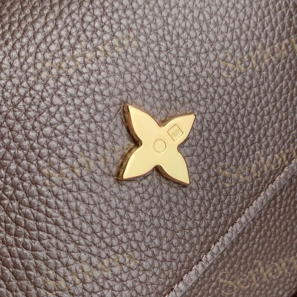 LOUIS VUITTON CAPUCINES GM
