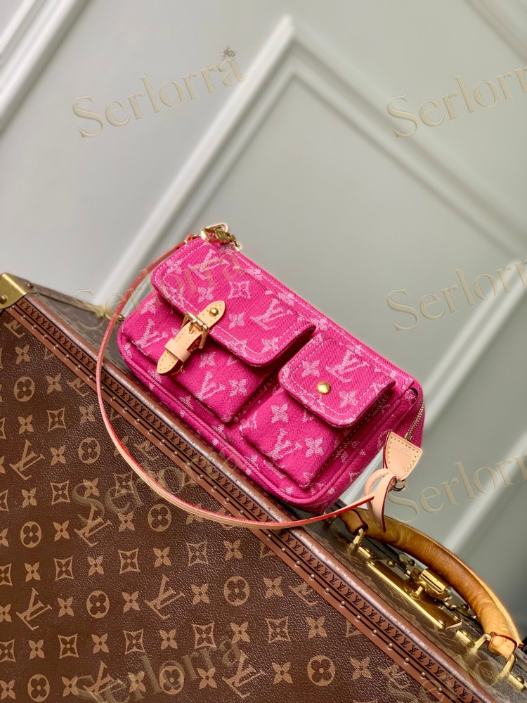LOUIS VUITTON POCHETTE ACCESSORIES CARGO