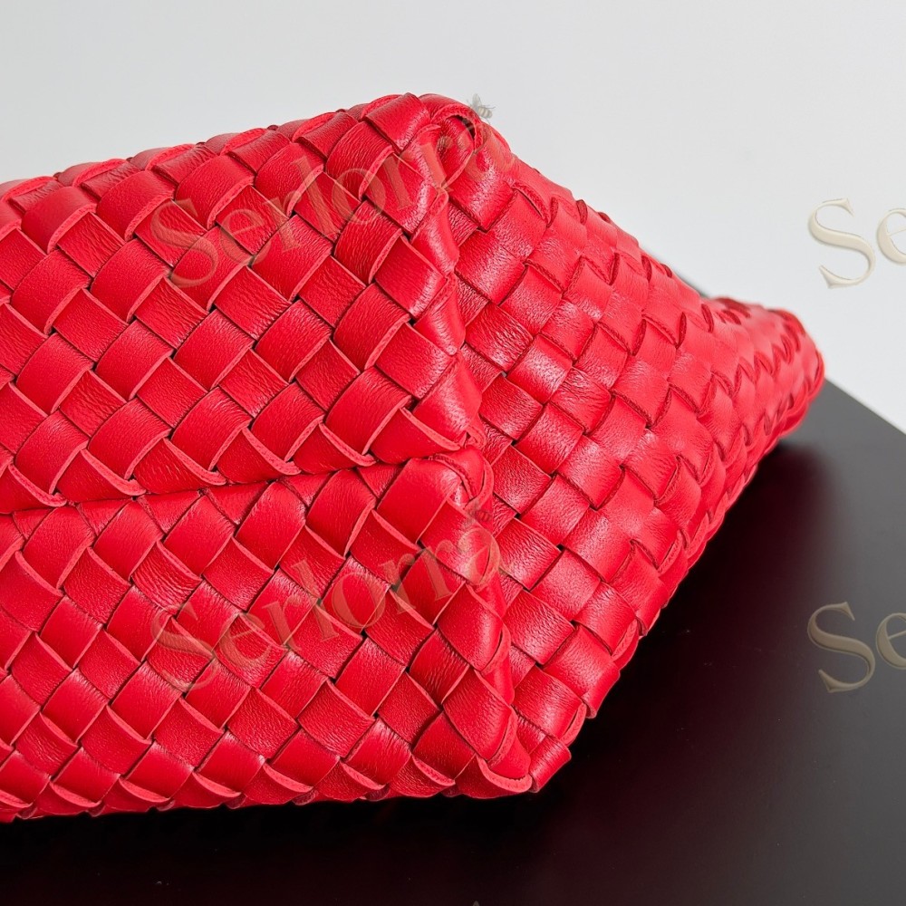 BOTTEGA VENETA MINI CABAT