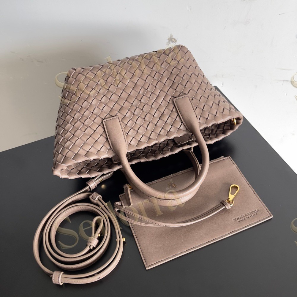 BOTTEGA VENETA MINI CABAT