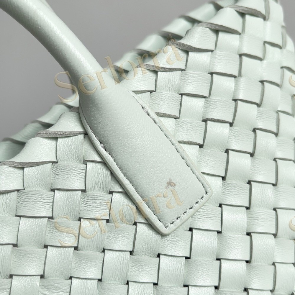 BOTTEGA VENETA MINI CABAT