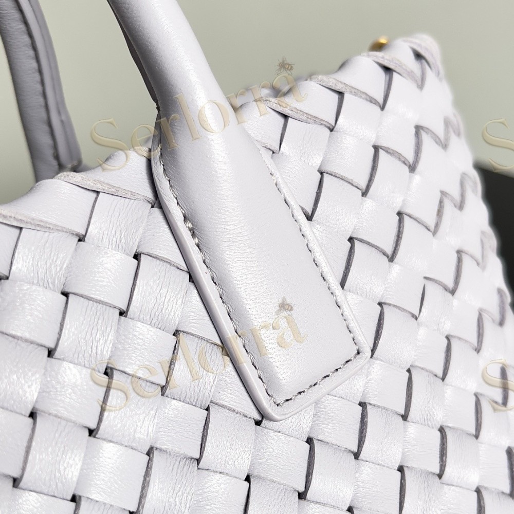 BOTTEGA VENETA MINI CABAT