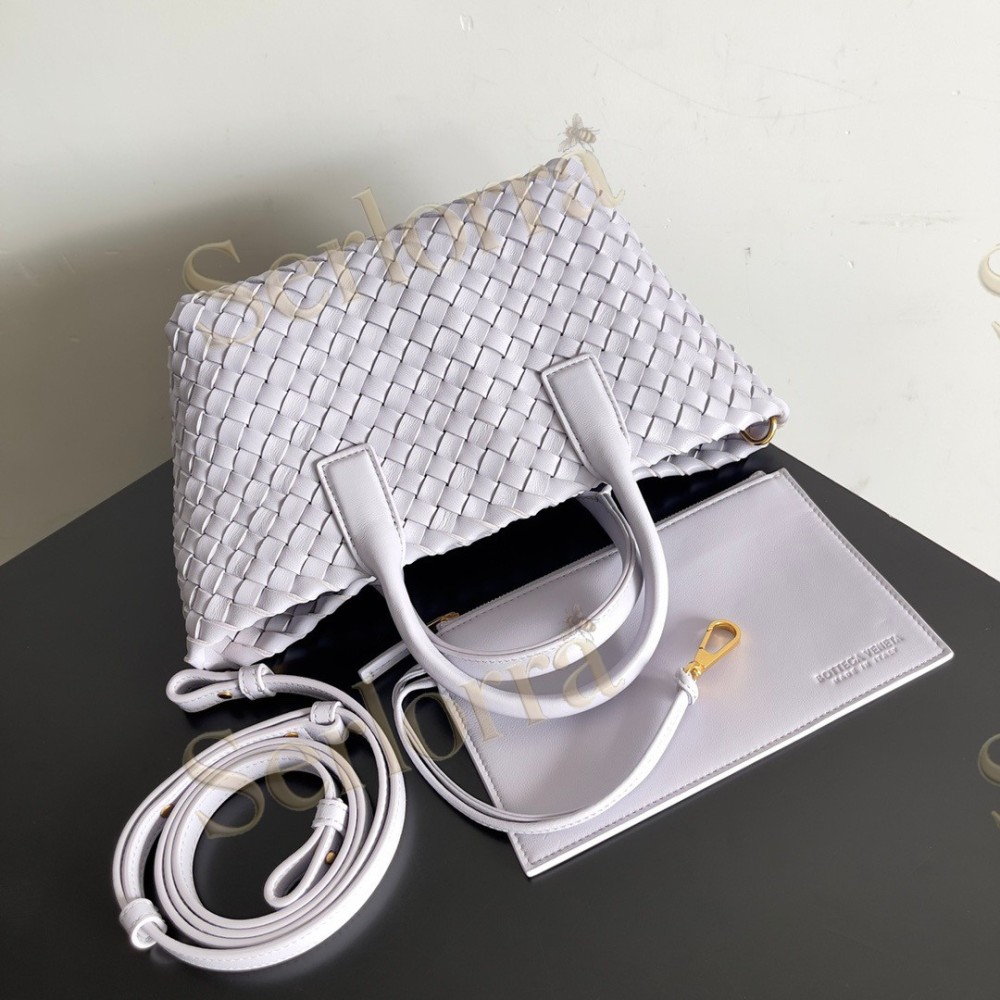 BOTTEGA VENETA MINI CABAT