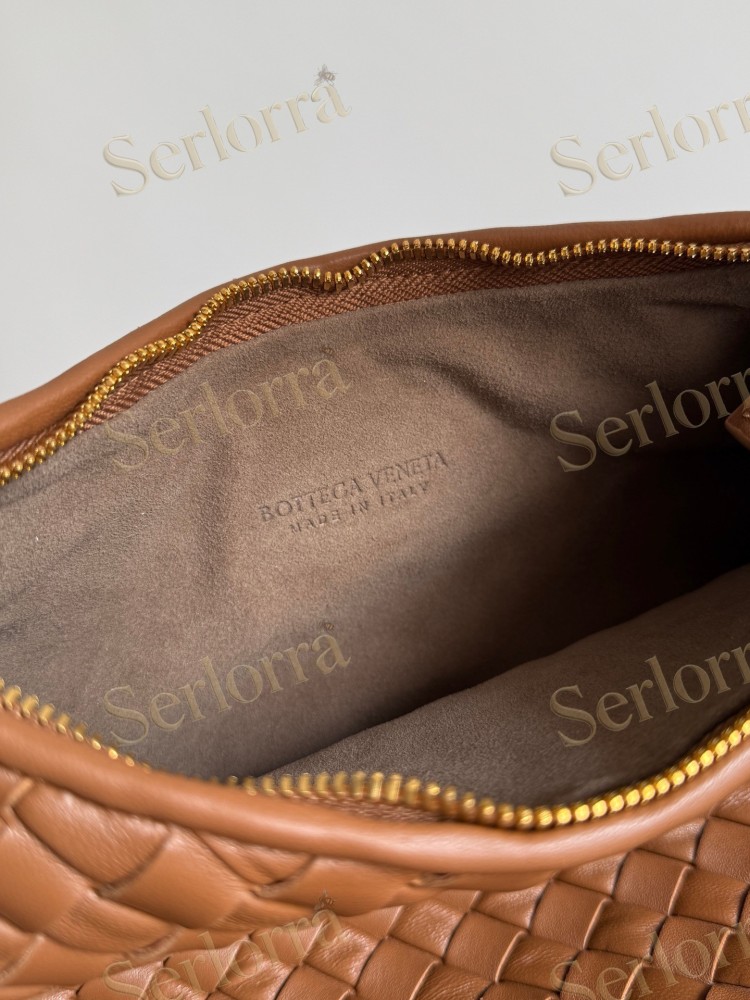 BOTTEGA VENETA SMALL VENETA