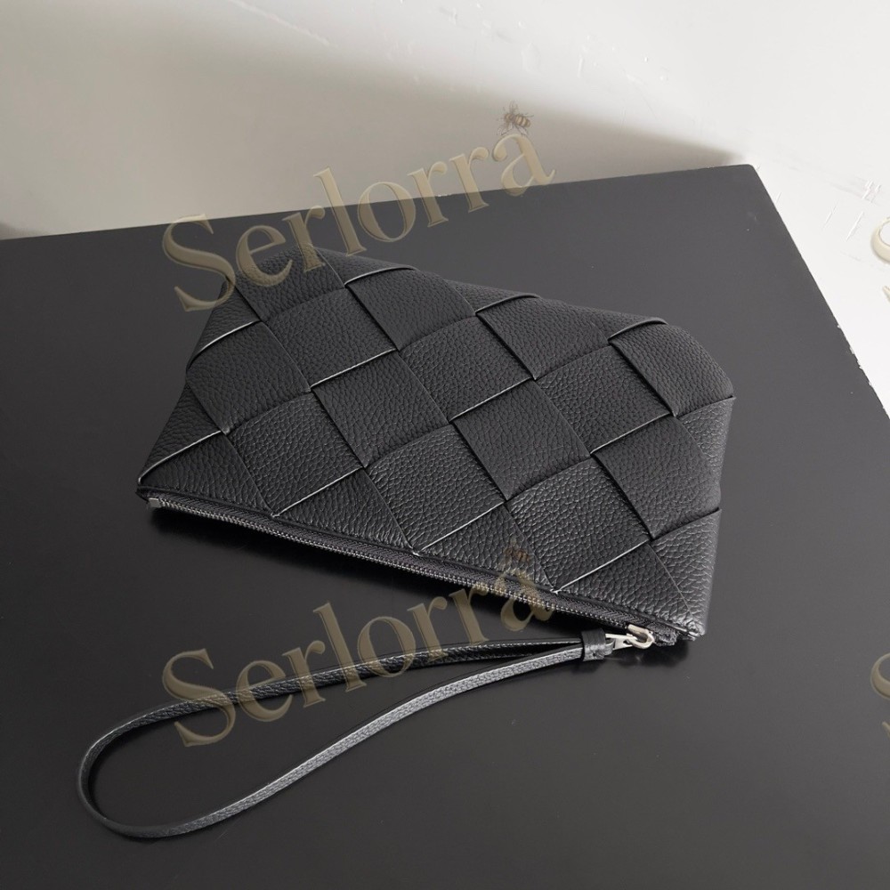 BOTTEGA VENETA DUSTBAG