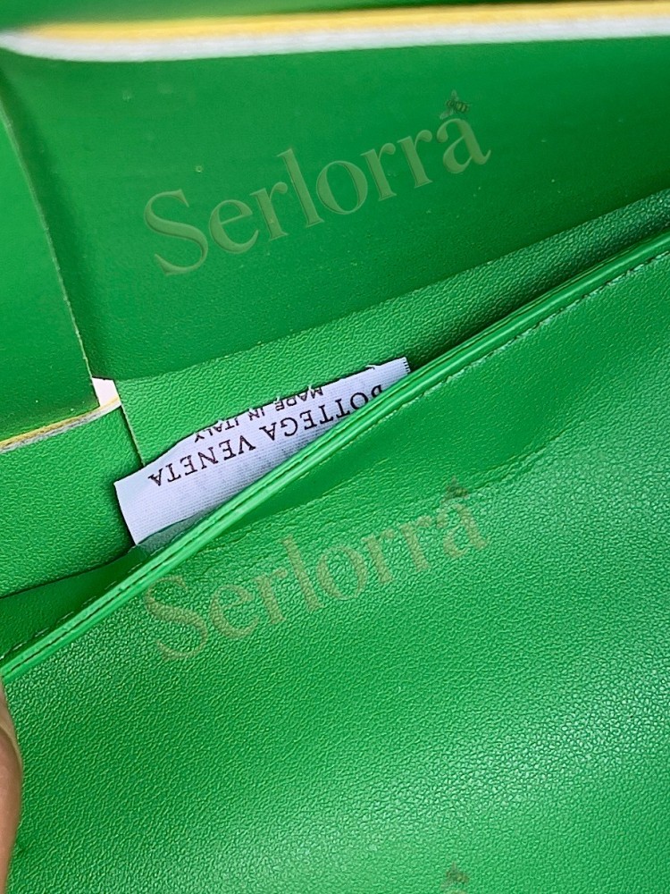 BOTTEGA VENETA SMALL ARCO TOTE