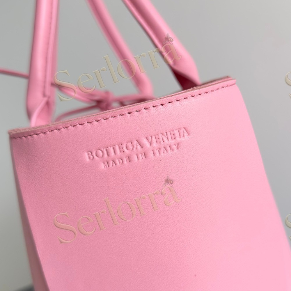 BOTTEGA VENETA ARCO TOTE