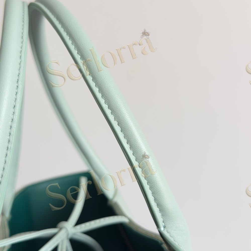 BOTTEGA VENETA ARCO TOTE