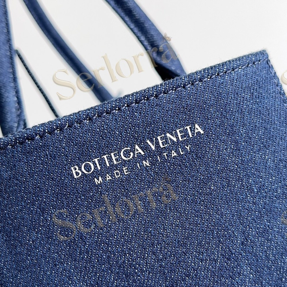 BOTTEGA VENETA ARCO TOTE