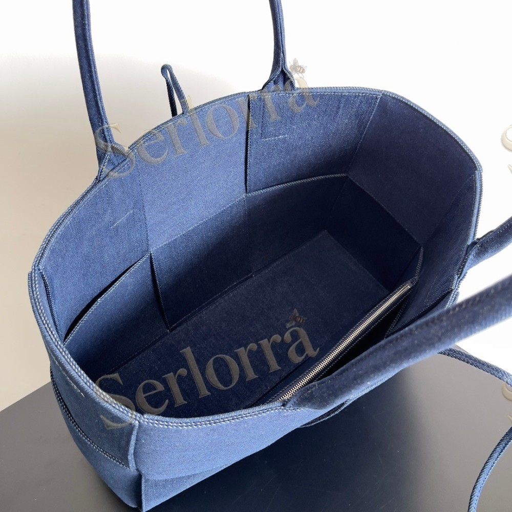 BOTTEGA VENETA ARCO TOTE