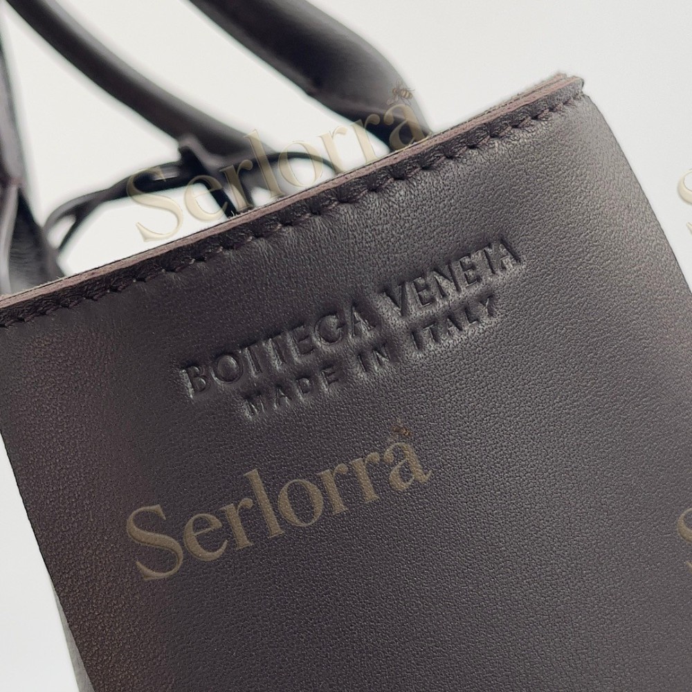 BOTTEGA VENETA ARCO TOTE